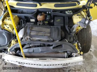 2004 MINI Cooper Hardtop S with VIN WMWRE33474TD85294, listed as a Copart auction lot 44317695 with 115,021 mi miles and Salvage Title. Bid and sale history available at carsss.com. Image 11.