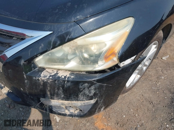 2013 Nissan Altima SV with VIN 1N4AL3AP6DC207981, listed as a IAAI auction lot 42572987 with 129,657 mi miles and . Bid and sale history available at DreamBid. Image 14.