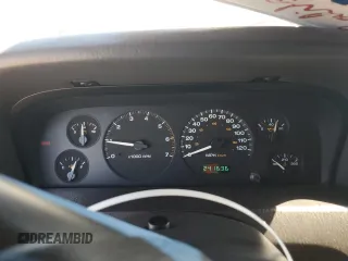 1999 Jeep Grand Cherokee Laredo с VIN 1J4G258S8XC735159, выставлен на аукционе Copart как лот 56247505 с пробегом 241 636 миль миль и Списание • Salvage title. История ставок и продаж доступна на DreamBid. Изображение 9.