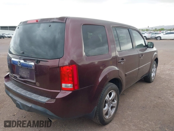 2012 Honda Pilot EX-L with VIN 5FNYF3H59CB040568, listed as a IAAI auction lot 42195882 with 211,487 mi miles and . Bid and sale history available at carsss.com. Image 4.