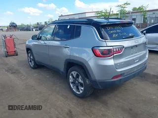 2020 Jeep Compass Limited с VIN 3C4NJDCB2LT132739, выставлен на аукционе IAAI как лот 42258279 с пробегом 111 430 миль миль и . История ставок и продаж доступна на DreamBid. Изображение 3.