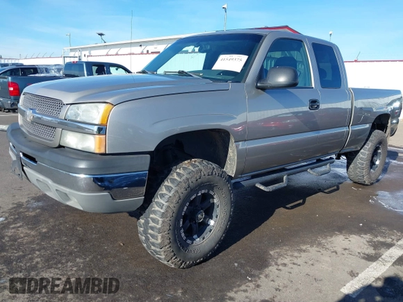 2003 Chevrolet Silverado 1500 with VIN 2GCEK19T331108222, listed as a IAAI auction lot 41549375 with 235,437 mi miles. Bid and sale history available at carsss.com. Image 2.