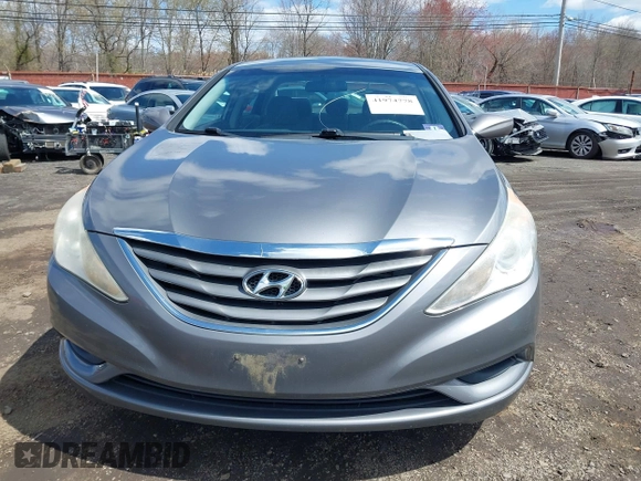 2011 Hyundai Sonata GLS with VIN 5NPEB4AC0BH190615, listed as a IAAI auction lot 41974778 with 197,082 mi miles and . Bid and sale history available at carsss.com. Image 12.