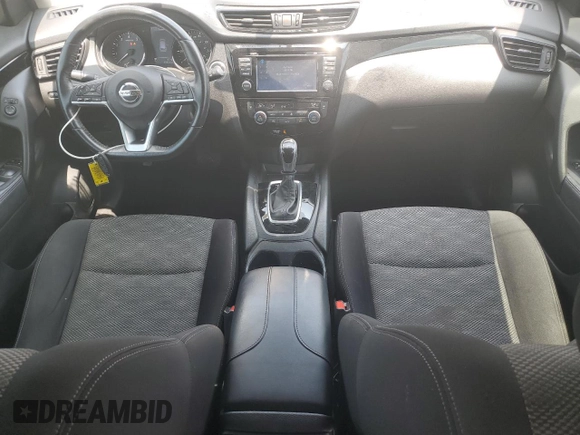 2017 Nissan Rogue SV with VIN JN1BJ1CP2HW016944, listed as a Copart auction lot 59396745 with 89,429 mi miles and Salvage title. Bid and sale history available at DreamBid. Image 8.