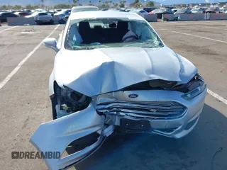 2016 Ford Fusion SE with VIN 3FA6P0H71GR134703, listed as a IAAI auction lot 38619749 with Not provided miles and . Bid and sale history available at DreamBid. Image 6.