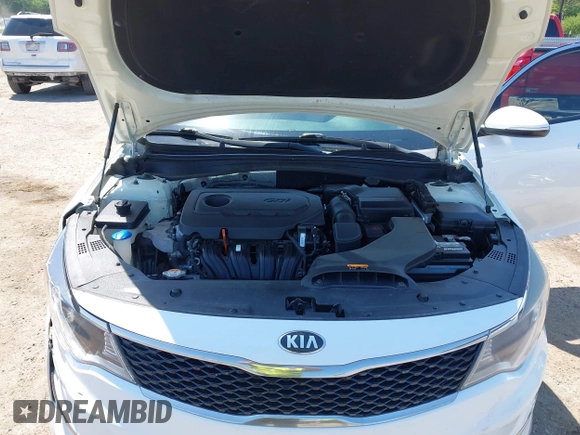 2016 Kia Optima LX with VIN KNAGT4L32G5085128, listed as a IAAI auction lot 42016728 with 259,218 mi miles. Bid and sale history available at carsss.com. Image 10.