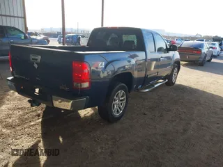 2008 GMC Sierra 1500 SLE1 z VIN 2GTEK19J181254317, wystawiony jako IAAI lot #41421167 z przebiegiem 211 202 mil mil oraz . Historia ofert i sprzedaży dostępna na DreamBid. Obrazek 4.
