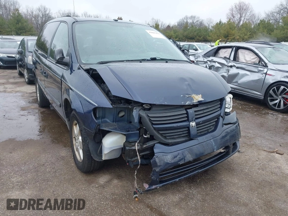 2007 Dodge Grand Caravan SE with VIN 1D4GP24R27B172322, listed as a IAAI auction lot 42005459 with 128,434 mi miles and . Bid and sale history available at DreamBid. Image 6.