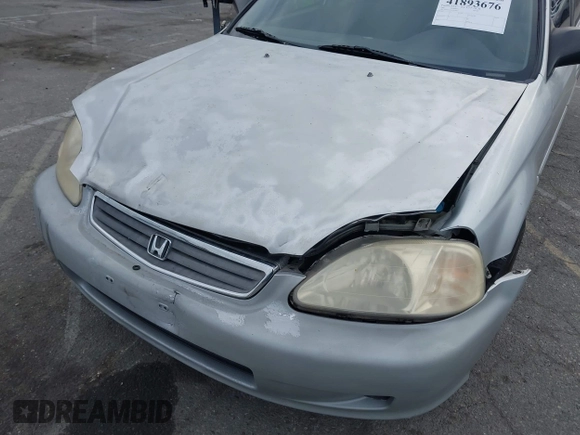 2000 Honda Civic VP with VIN 2HGEJ6616YH578067, listed as a IAAI auction lot 41893676 with 142,807 mi miles. Bid and sale history available at carsss.com. Image 12.