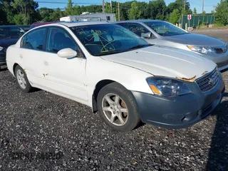 2006 Nissan Altima 2.5 with VIN 1N4AL11D16N321517, listed as a IAAI auction lot 39776843 with Not provided miles and . Bid and sale history available at DreamBid. Image 1.