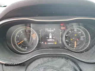2019 Jeep Cherokee Latitude Plus with VIN 1C4PJMLBXKD214974, listed as a Copart auction lot 49877595 with 120,979 mi miles and Salvage title. Bid and sale history available at DreamBid. Image 9.