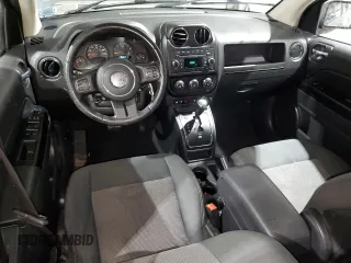 2012 Jeep Compass Latitude with VIN 1C4NJDEB1CD559901, listed as a Copart auction lot 46044185 with 86,000 mi miles and Salvage Title. Bid and sale history available at DreamBid. Image 8.