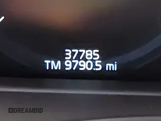 2022 Volvo V60 Cross Country with VIN YV4102WK7N2092046, listed as a IAAI auction lot 41405128 with 37,785 mi miles. Bid and sale history available at carsss.com. Image 15.