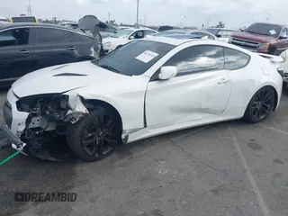 2013 Hyundai Genesis Coupe R-Spec with VIN KMHHU6KJ6DU081340, listed as a IAAI auction lot 41528083 with 73,917 mi miles and . Bid and sale history available at DreamBid. Image 2.
