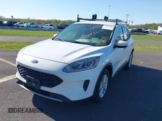 2020 Ford Escape SE with VIN 1FMCU0G68LUB44206, listed as a IAAI auction lot 42069354 with 95,117 mi miles and . Bid and sale history available at carsss.com. Image 2.