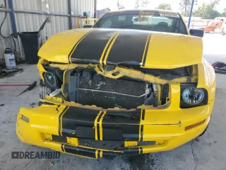 2006 Ford Mustang Standard with VIN 1ZVFT80N365119181, listed as a Copart auction lot 70255784 with 217,521 mi miles and Non Repairable. Bid and sale history available at carsss.com. Image 5.
