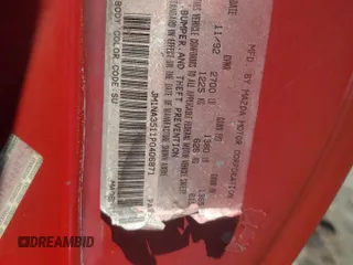 1993 Mazda MX-5 Miata z VIN JM1NA3511P0406871, wystawiony jako Copart lot #62239125 z przebiegiem 217 379 mil mil oraz Szkoda całkowita • Salvage title. Historia ofert i sprzedaży dostępna na DreamBid. Obrazek 12.
