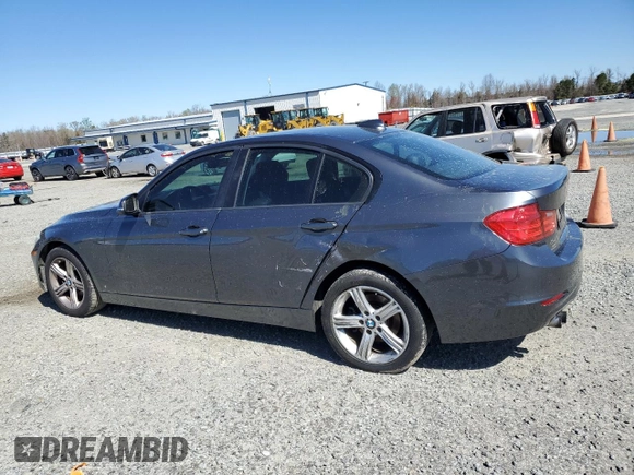 2012 BMW 3 Series 328i z VIN WBA3A5G57CNP16441, wystawiony jako Copart lot #49571245 z przebiegiem 140 245 mil mil oraz Szkoda całkowita • Salvage title. Historia ofert i sprzedaży dostępna na DreamBid. Obrazek 2.