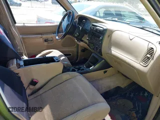 2000 Ford Explorer XLT with VIN 1FMZU63E0YZC65266, listed as a IAAI auction lot 42004786 with 273,397 mi miles and . Bid and sale history available at DreamBid. Image 5.