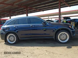 2019 Mercedes-Benz GLC 300 z VIN WDC0G4KB1KV195835, wystawiony jako IAAI lot #42173713 z przebiegiem 113 036 mil mil oraz . Historia ofert i sprzedaży dostępna na DreamBid. Obrazek 14.