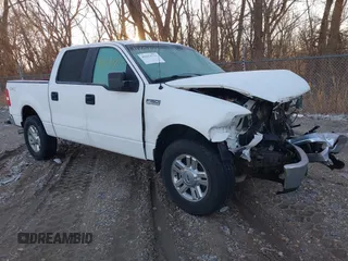 2008 Ford F-150 XLT with VIN 1FTPW14568FB11119, listed as a IAAI auction lot 41654772 with 136,426 mi miles. Bid and sale history available at carsss.com. Image 1.