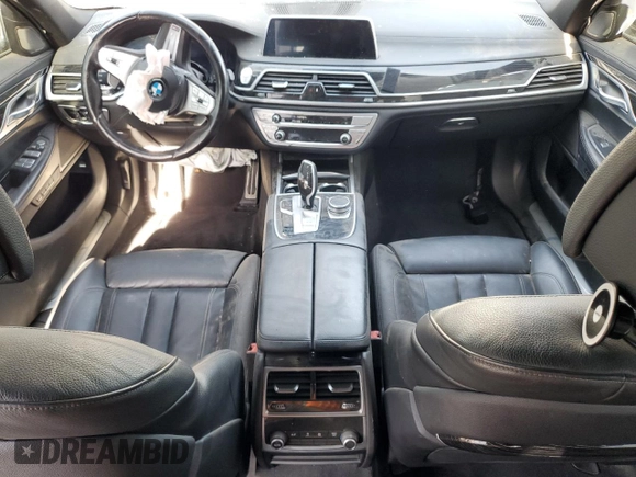 2022 BMW 7 Series 740i with VIN WBA7T2C07NCJ26257, listed as a Copart auction lot 41763095 with Not provided miles and Salvage title. Bid and sale history available at DreamBid. Image 8.