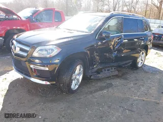 2015 Mercedes-Benz GL-Class GL 550 with VIN 4JGDF7DE3FA505480, listed as a IAAI auction lot 41269725 with 87,284 mi miles. Bid and sale history available at carsss.com. Image 19.