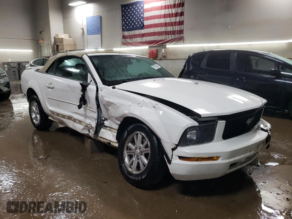 2008 Ford Mustang Deluxe with VIN 1ZVHT84N785193936, listed as a Copart auction lot 47008295 with 112,696 mi miles and Salvage Title. Bid and sale history available at carsss.com. Image 4.