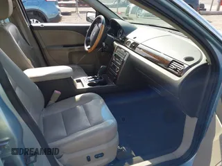 2008 Ford Taurus Limited with VIN 1FAHP28W18G122460, listed as a IAAI auction lot 41716924 with 83,523 mi miles. Bid and sale history available at carsss.com. Image 5.