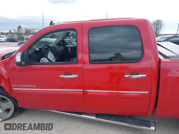 2011 Chevrolet Silverado 1500 LT with VIN 3GCPCSE08BG356138, listed as a IAAI auction lot 42048544 with 128,716 mi miles and . Bid and sale history available at DreamBid. Image 14.