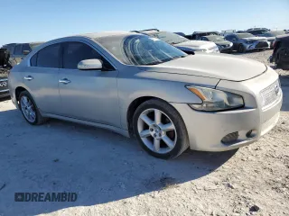 2010 Nissan Maxima SV with VIN 1N4AA5AP2AC802064, listed as a Copart auction lot 82380764 with 201,666 mi miles and Clean title. Bid and sale history available at DreamBid. Image 4.
