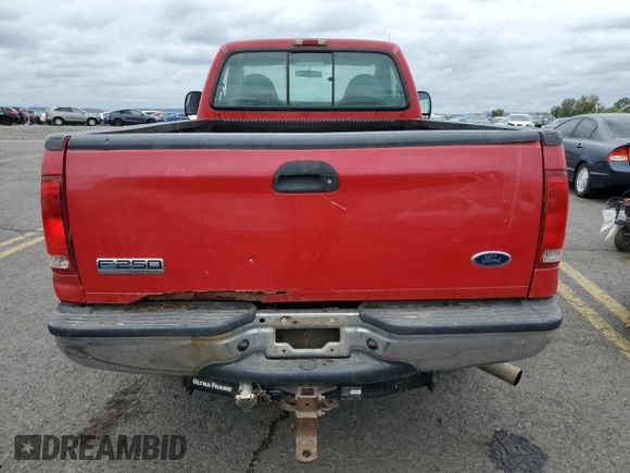 2005 Ford F-250 XL with VIN 1FTNF21585EB24568, listed as a Copart auction lot 72561054 with 147,449 mi miles and Salvage Title. Bid and sale history available at DreamBid. Image 6.