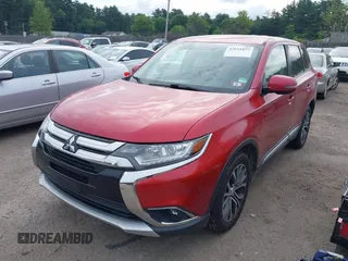 2017 Mitsubishi Outlander SE z VIN JA4AZ3A3XHZ059420, wystawiony jako IAAI lot #42611077 z przebiegiem 130 406 mil mil oraz . Historia ofert i sprzedaży dostępna na DreamBid. Obrazek 2.