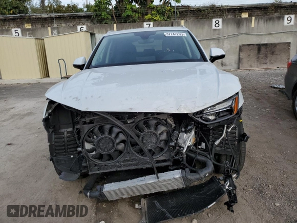 2022 Audi Q5 S line Premium Plus with VIN WA1EAAFY7N2085060, listed as a Copart auction lot 37747293 with 8,015 mi miles and . Bid and sale history available at DreamBid. Image 5.
