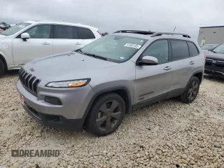 2016 Jeep Cherokee Altitude с VIN 1C4PJLCSXGW256356, выставлен на аукционе Copart как лот 51595165 с пробегом 88 993 миль миль и Чистый • Clean title. История ставок и продаж доступна на DreamBid. Изображение 1.