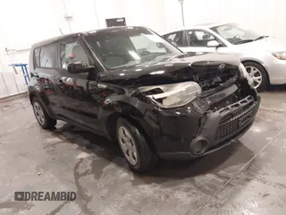 2015 Kia Soul with VIN KNDJN2A2XF7117795, listed as a IAAI auction lot 41977970 with 139,025 mi miles. Bid and sale history available at carsss.com. Image 1.