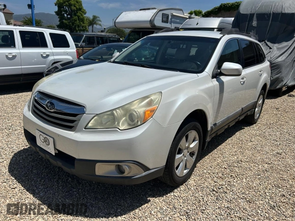 2011 Subaru Outback Premium z VIN 4S4BRBCC8B3319787, wystawiony jako Copart lot #58393455 z przebiegiem 156 602 mil mil oraz Czysty tytuł • Clean title. Historia ofert i sprzedaży dostępna na DreamBid. Obrazek 2.