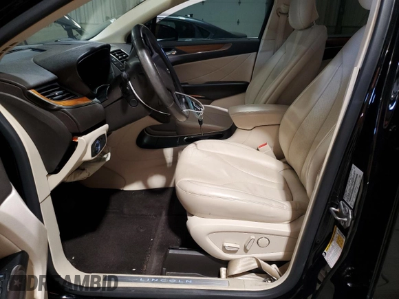 2016 Lincoln MKC Reserve with VIN 5LMCJ3D98GUJ31404, listed as a Copart auction lot 57305035 with 73,360 mi miles and Salvage title. Bid and sale history available at DreamBid. Image 7.