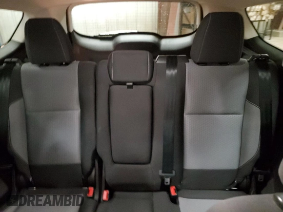 2018 Ford Escape SE z VIN 1FMCU9GD6JUB41465, wystawiony jako Copart lot #51332725 z przebiegiem 170 510 mil mil oraz Czysty tytuł • Clean title. Historia ofert i sprzedaży dostępna na DreamBid. Obrazek 10.