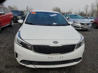 2017 Kia Forte LX with VIN 3KPFK4A73HE085281, listed as a Copart auction lot 47252125 with 0 mi miles and Salvage Title. Bid and sale history available at carsss.com. Image 5.