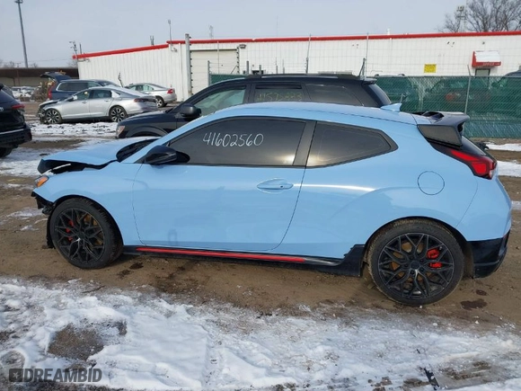 2020 Hyundai Veloster N with VIN KMHT36AHXLU004187, listed as a IAAI auction lot 41602560 with 50,651 mi miles. Bid and sale history available at carsss.com. Image 14.
