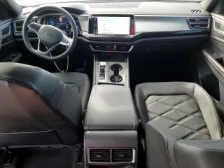 2024 Volkswagen Atlas SE with VIN 1V2DE2CA9RC234263, listed as a Copart auction lot 74840754 with 12,247 mi miles and Non repairable. Bid and sale history available at DreamBid. Image 8.