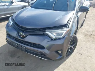 2017 Toyota RAV4 SE z VIN JTMNFREV9HJ706600, wystawiony jako IAAI lot #41109620 z przebiegiem 53 386 mil mil oraz . Historia ofert i sprzedaży dostępna na DreamBid. Obrazek 6.