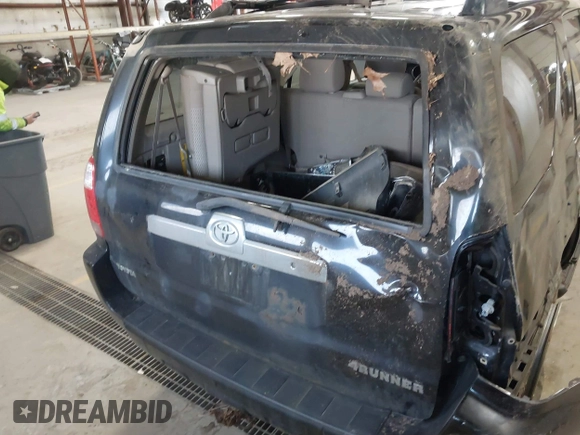 2006 Toyota 4Runner SR5 z VIN JTEBU14R660083983, wystawiony jako IAAI lot #41769826 z przebiegiem 170 580 mil mil oraz . Historia ofert i sprzedaży dostępna na DreamBid. Obrazek 17.