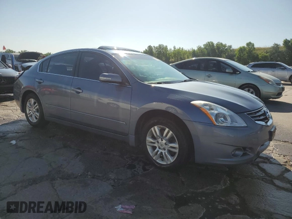 2010 Nissan Altima SL with VIN 1N4AL2AP6AN564863, listed as a Copart auction lot 62298535 with 137,578 mi miles and Salvage title. Bid and sale history available at DreamBid. Image 4.