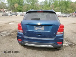 2020 Chevrolet Trax LT with VIN 3GNCJLSB4LL317899, listed as a Copart auction lot 53877975 with 136,935 mi miles and Salvage title. Bid and sale history available at DreamBid. Image 6.