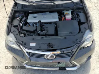 2016 Lexus CT 200h z VIN JTHKD5BH1G2256285, wystawiony jako Copart lot #50878435 z przebiegiem 107 392 mil mil oraz Szkoda całkowita • Salvage title. Historia ofert i sprzedaży dostępna na DreamBid. Obrazek 12.