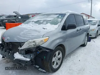 2012 Toyota Sienna with VIN 5TDZK3DC6CS277471, listed as a IAAI auction lot 41326894 with 0 mi miles. Bid and sale history available at carsss.com. Image 17.