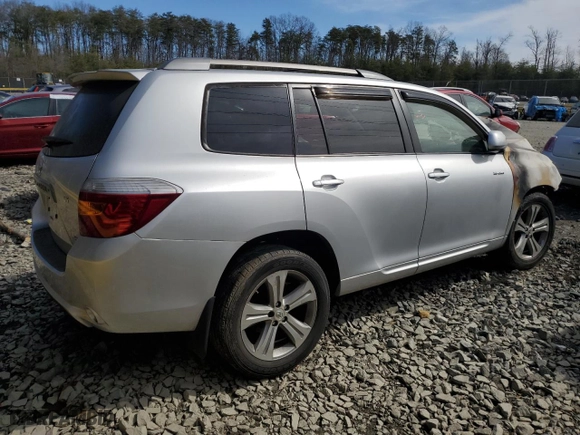 2009 Toyota Highlander Sport with VIN JTEES43A192132256, listed as a Copart auction lot 48554795 with 0 mi miles and Salvage Title. Bid and sale history available at carsss.com. Image 3.
