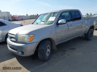 2005 Toyota Tundra SR5 with VIN 5TBET34125S464051, listed as a IAAI auction lot 41551540 with 374,191 mi miles. Bid and sale history available at carsss.com. Image 22.